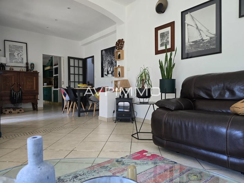 Maison - 145 m² - 4 pièces