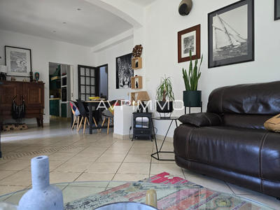 Maison - 145 m² - 4 pièces