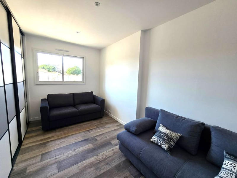 Villa - 345 m² - 8 pièces