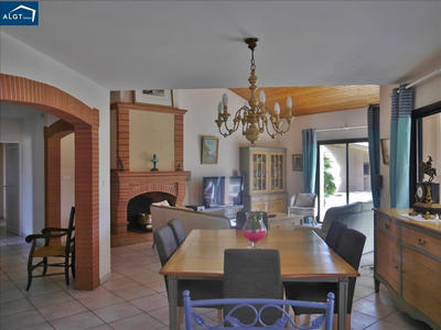 Maison - 169 m² - 6 pièces