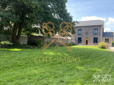 Maison - 200 m² - 9 pièces