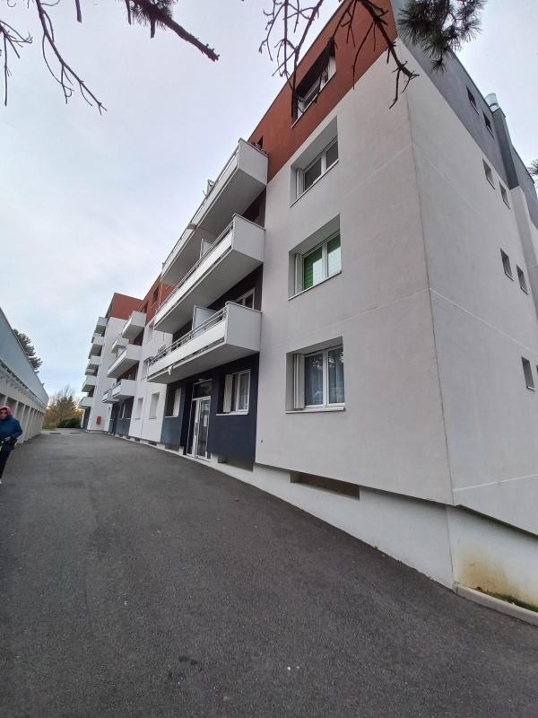 Appartement - 61 m² - 2 pièces