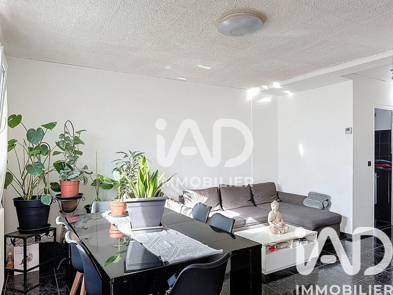 Maison - 65 m² - 5 pièces