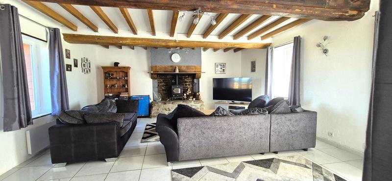Maison - 186 m² - 5 pièces