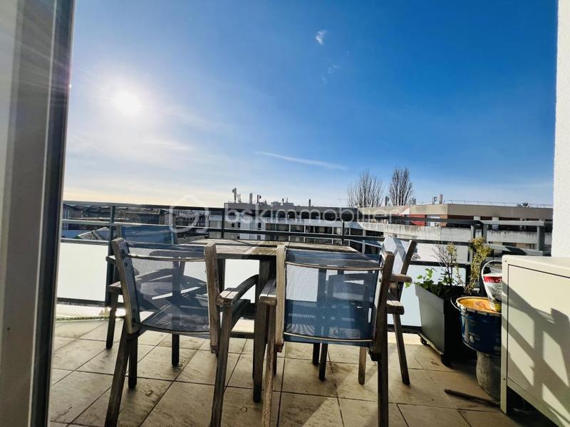 Appartement - 64 m² - 3 pièces