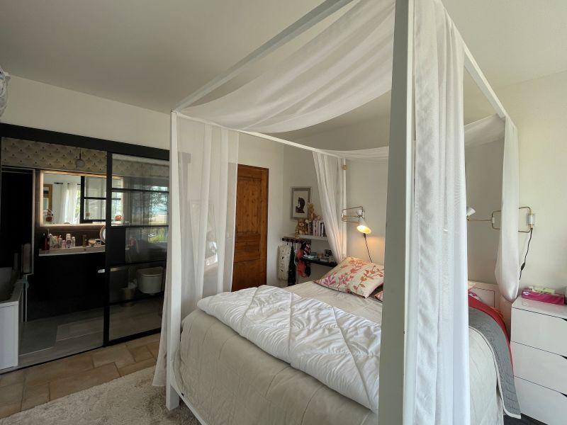 Appartement - 138 m² - 6 pièces