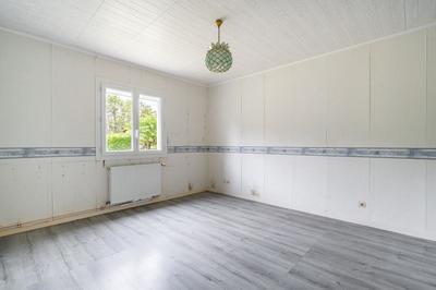 Maison - 85 m² - 3 pièces