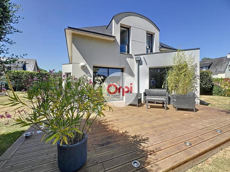 Maison - 125 m² - 6 pièces