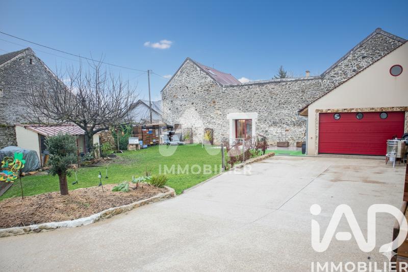 Maison - 98 m² - 4 pièces