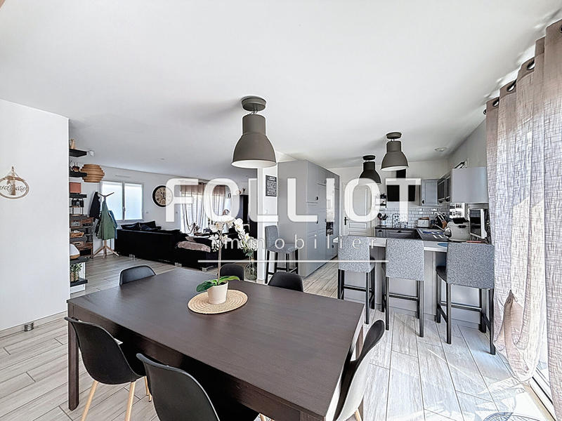 Maison - 154 m² - 6 pièces