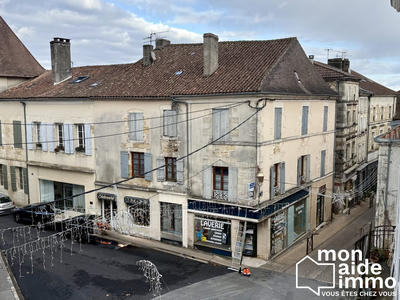 Maison - 400 m² - 15 pièces