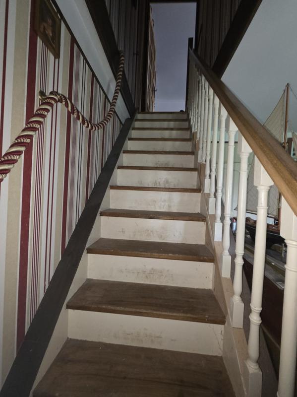 Maison contemporaine - 320 m² - 11 pièces