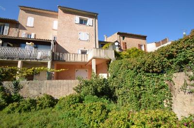 Immeuble - 186 m² - 4 pièces