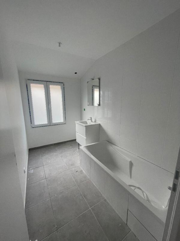 Maison - 111 m² - 5 pièces