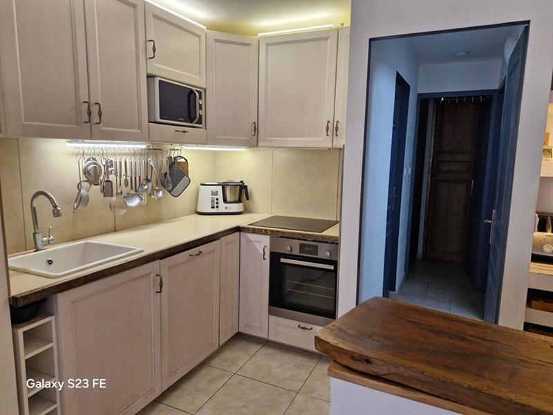 Appartement - 82 m² - 3 pièces