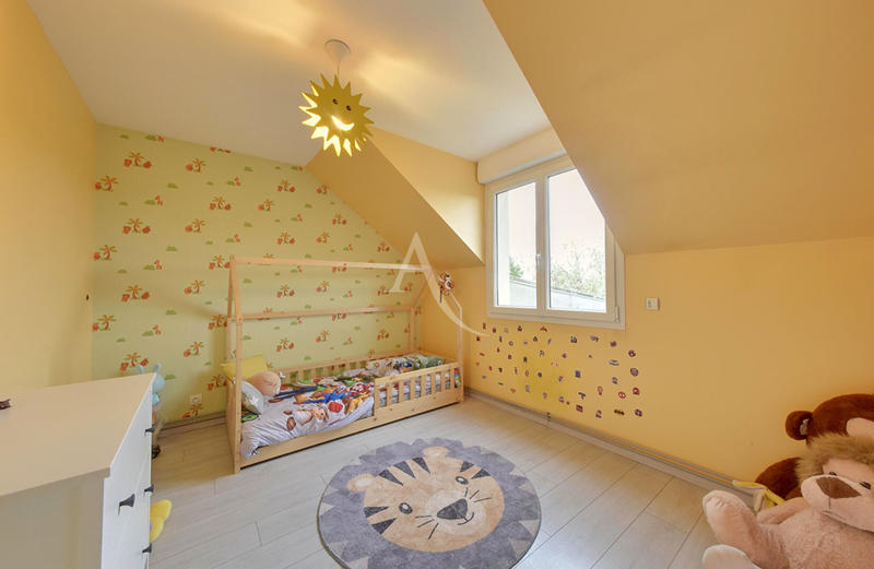 Maison - 150 m² - 6 pièces