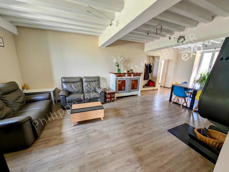 Maison - 180 m² - 7 pièces