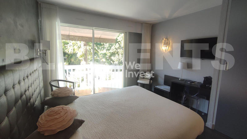 Immeuble - 1 300 m²