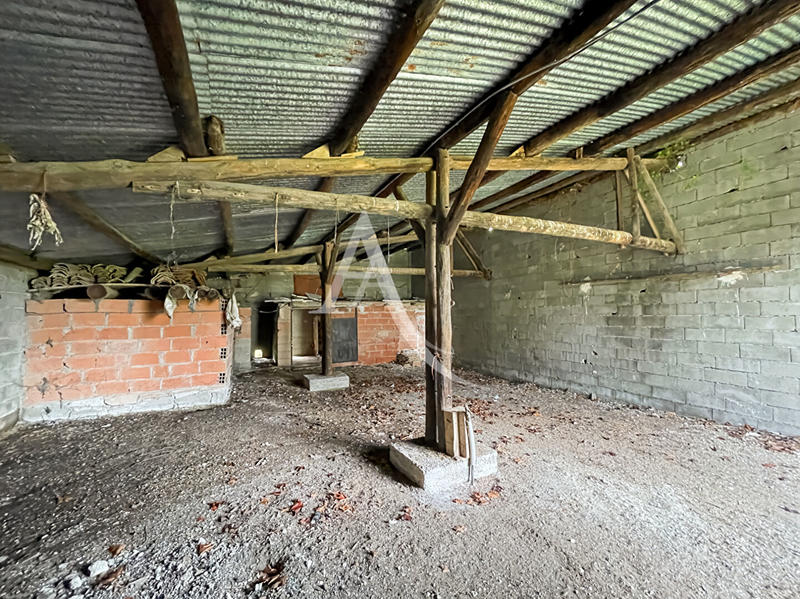 Maison - 216 m² - 12 pièces