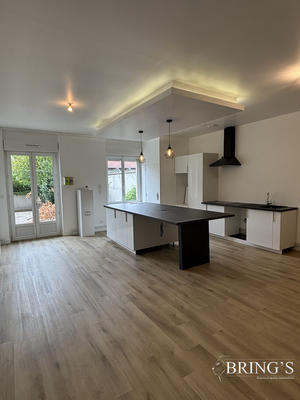 Appartement - 123 m² - 5 pièces