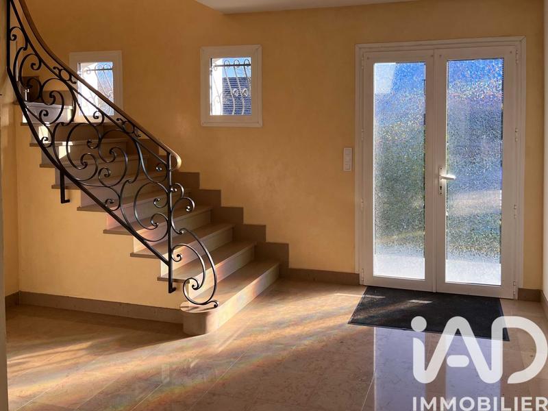 Maison - 194 m² - 6 pièces