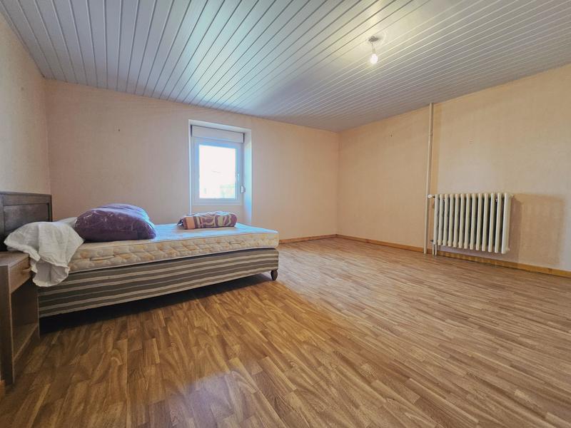 Maison - 192 m² - 7 pièces