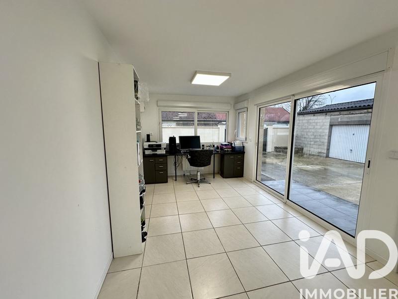 Maison - 193 m² - 6 pièces