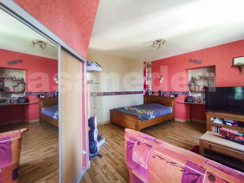 Maison - 170 m² - 6 pièces