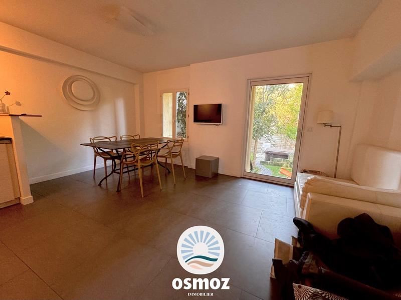 Maison traditionnelle - 66 m² - 3 pièces