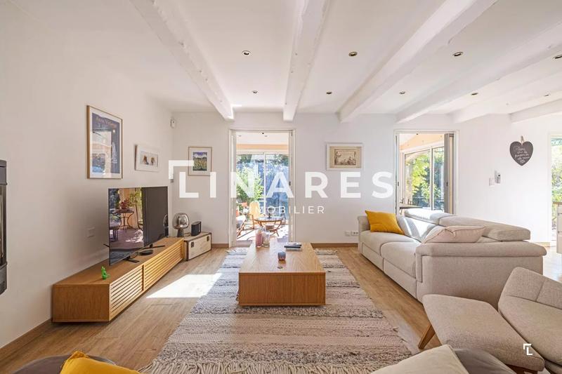 Maison - 130 m² - 4 pièces