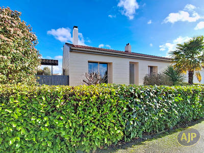 Maison - 82 m² - 4 pièces