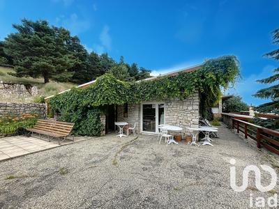 Châlet - 101 m² - 2 pièces