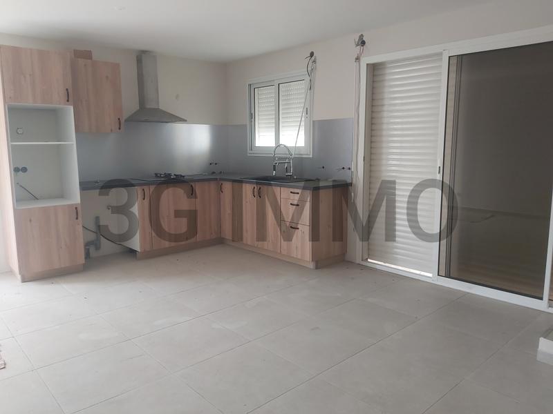 Maison - 82 m² - 4 pièces