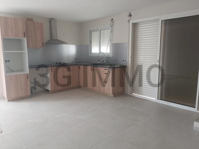 Maison - 82 m² - 4 pièces