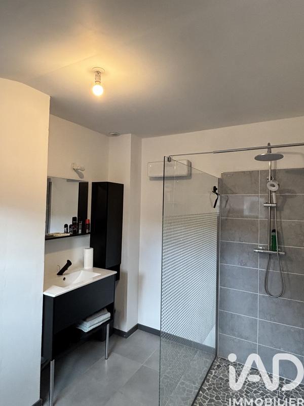 Maison de ville - 240 m² - 6 pièces