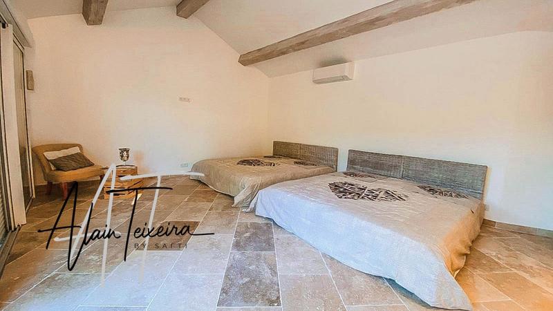 Maison - 60 m² - 4 pièces