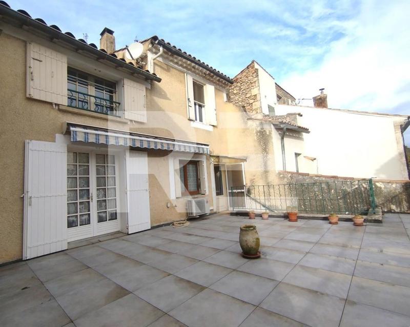 Maison de village - 99 m² - 5 pièces