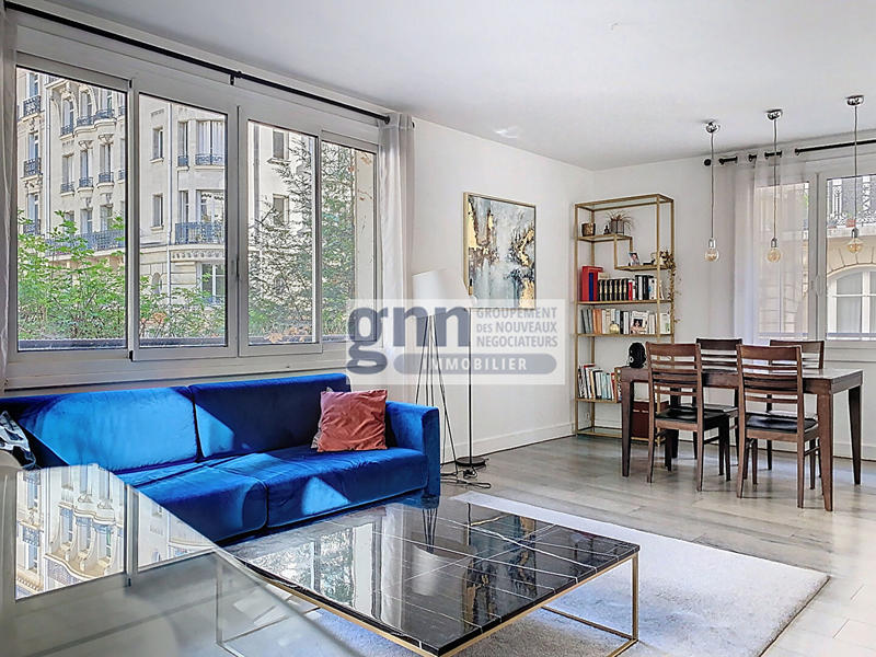 Appartement - 100 m² - 5 pièces