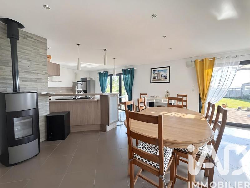 Maison - 162 m² - 6 pièces