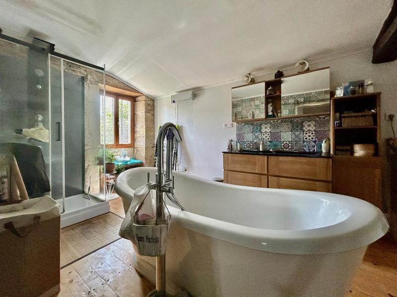 Maison de village - 161 m² - 6 pièces