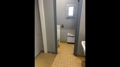 Local d'activité / Entrepôt - 322 m²