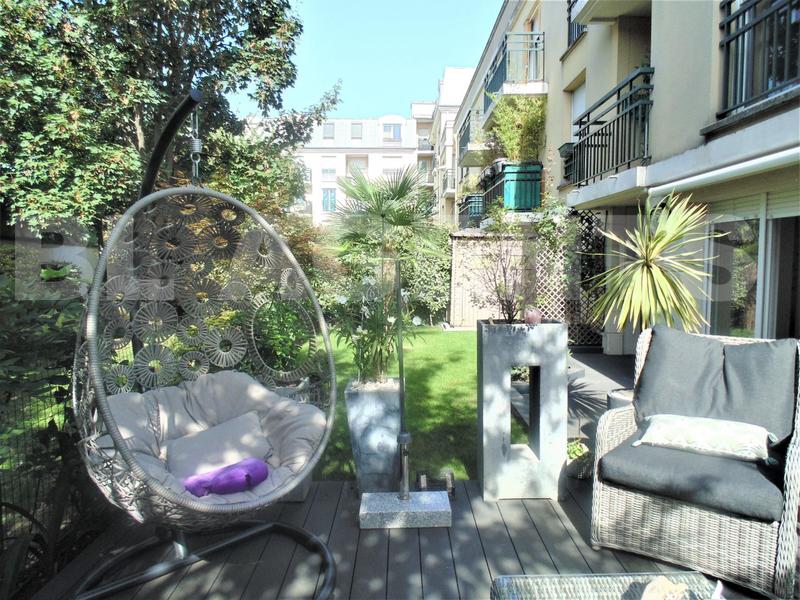 Appartement - 83 m² - 5 pièces