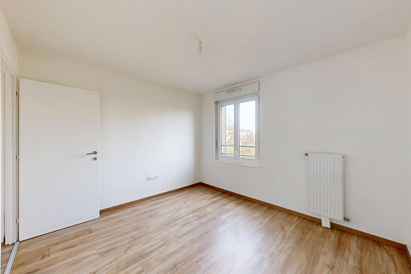 Appartement - 80 m² - 4 pièces