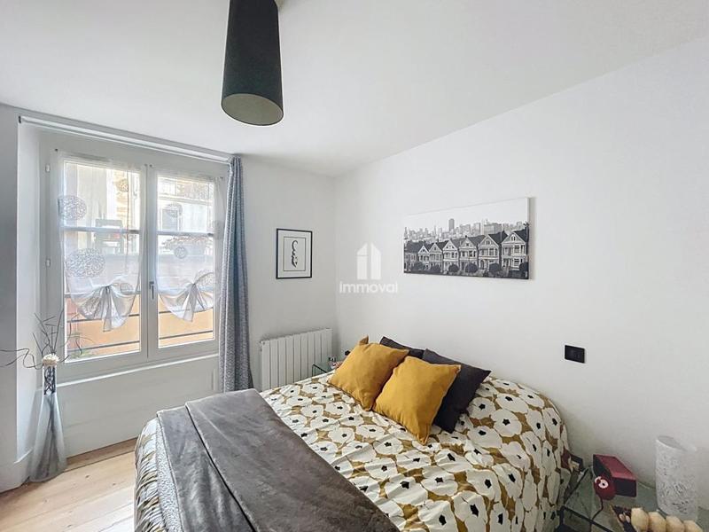 Appartement - 81 m² - 4 pièces