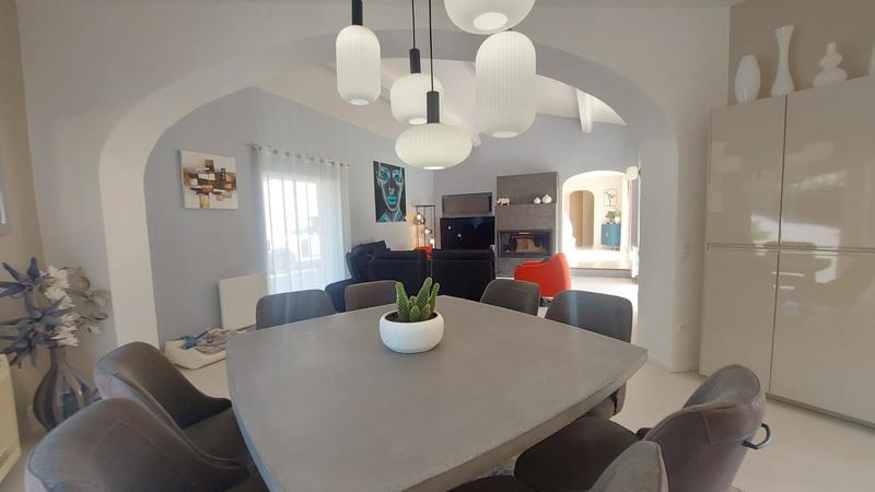 Villa - 187 m² - 5 pièces