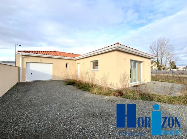 Maison - 90 m² - 4 pièces