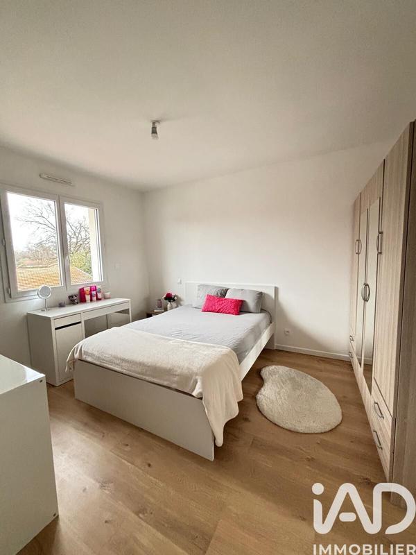 Maison - 93 m² - 4 pièces