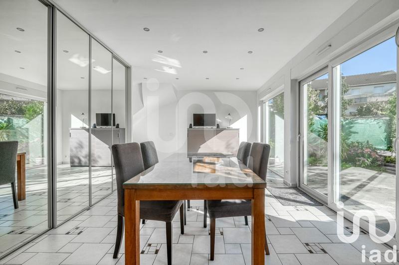 Maison - 124 m² - 5 pièces