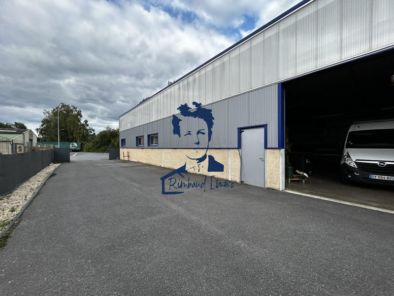 Local d'activités - 647 m²