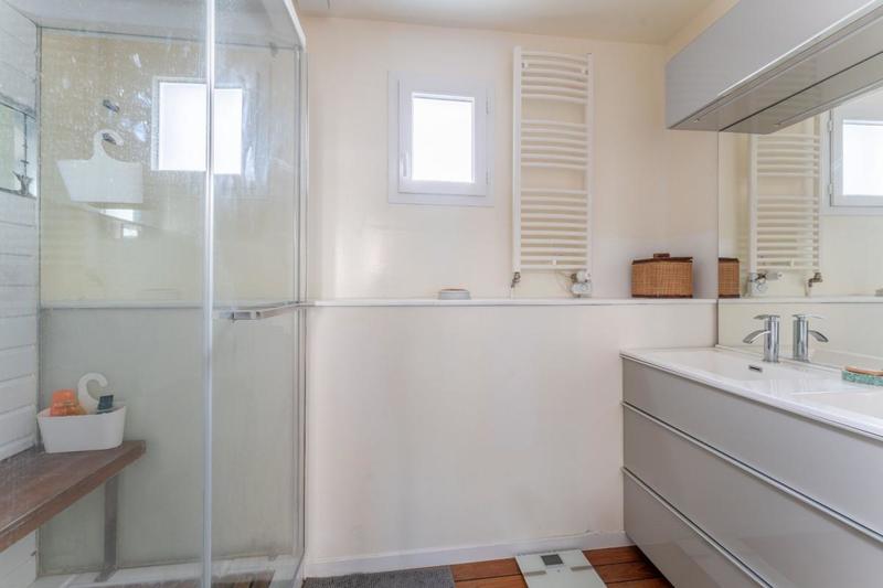 Villa - 187 m² - 9 pièces